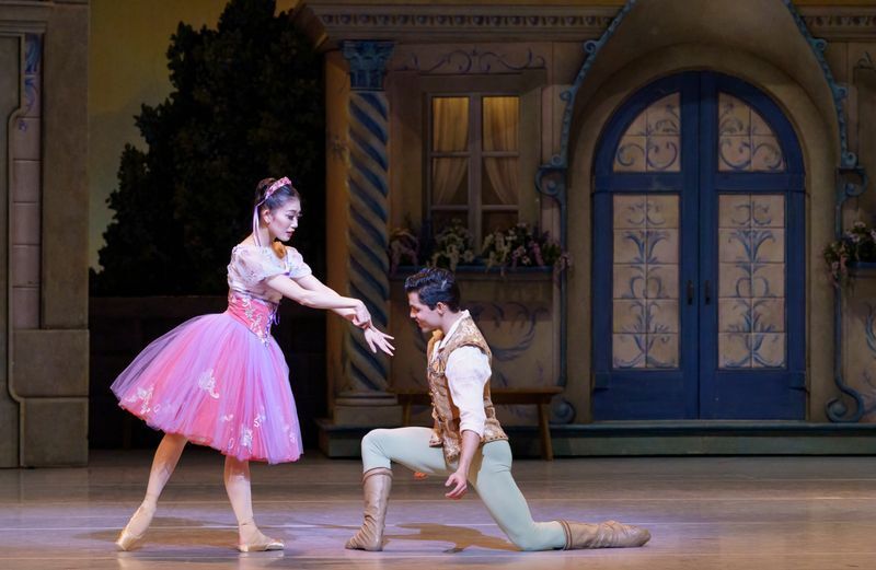 Atlanta Ballet Performance Image